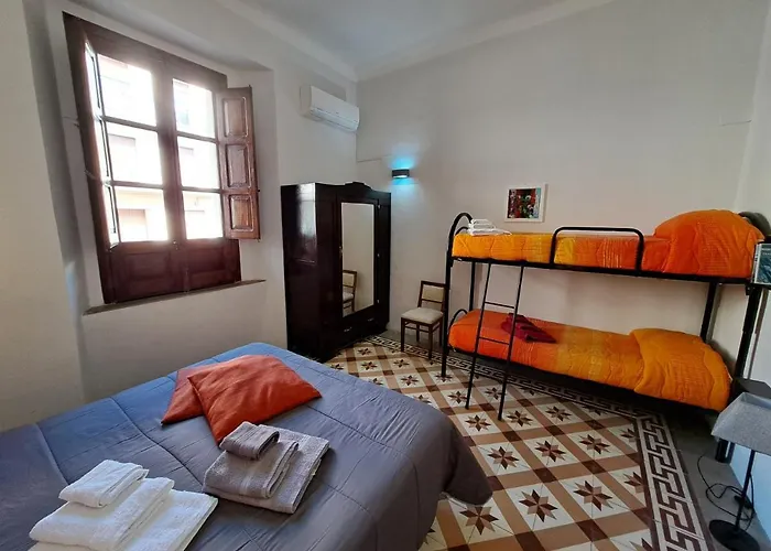 Il Vecchio Piano דירה *